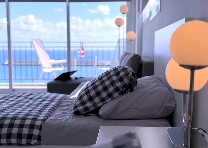 Tropicalidays Marina View